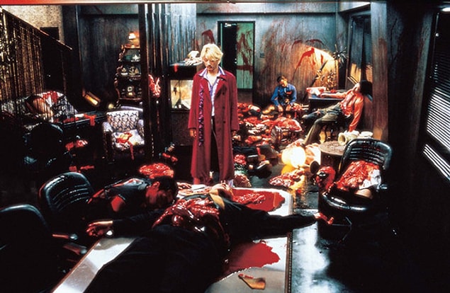 13. Ichi the Killer (Takashi Miike, 2001, Japonya)