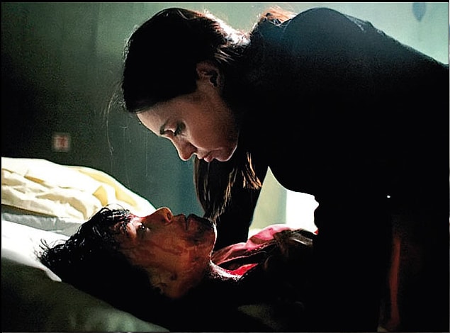 18. Inside (À l’intérieur) / İçerde (Alexandre Bustillo, Julien Maury, 2007, Fransa)