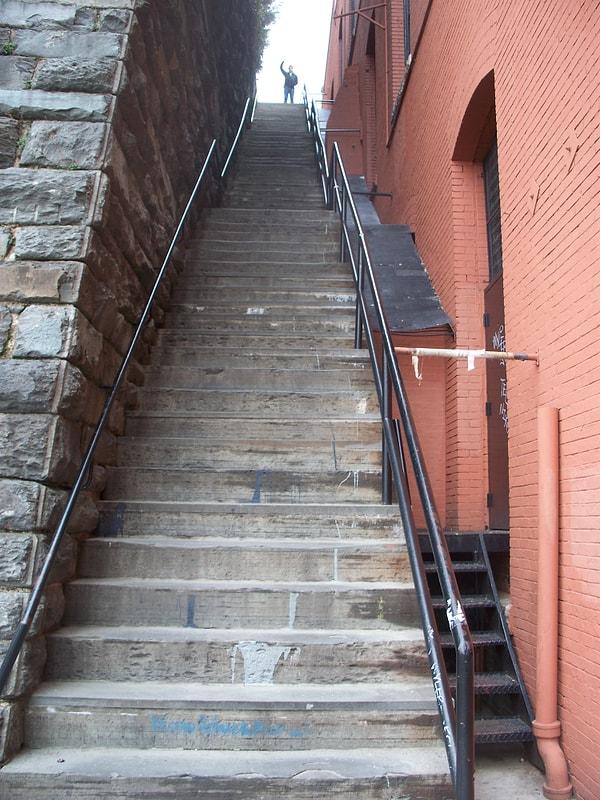 4. Exorcist Merdivenleri, Washington DC, ABD