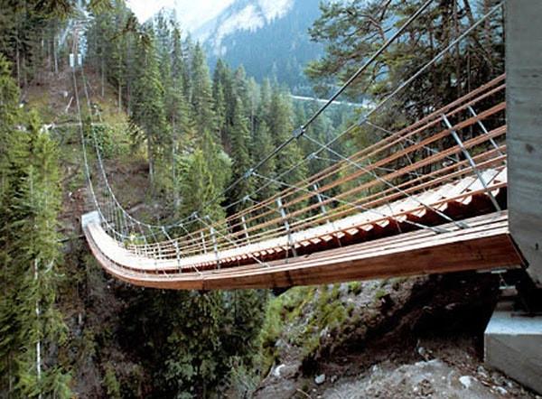 7. Traversinertobel Köprü Merdiveni - İsviçre