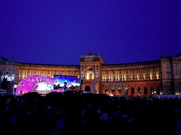 5. Вена, Австрия – 32,27 часа в неделю