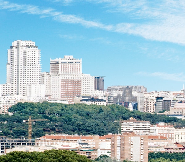 1. Вы уже видели эту фотографию раньше?