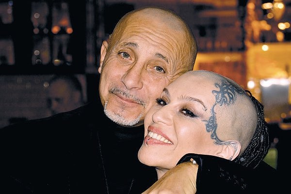 4. Последней каплей стало заявление Филиппа о том, что он задолжал деньги серьезным людям