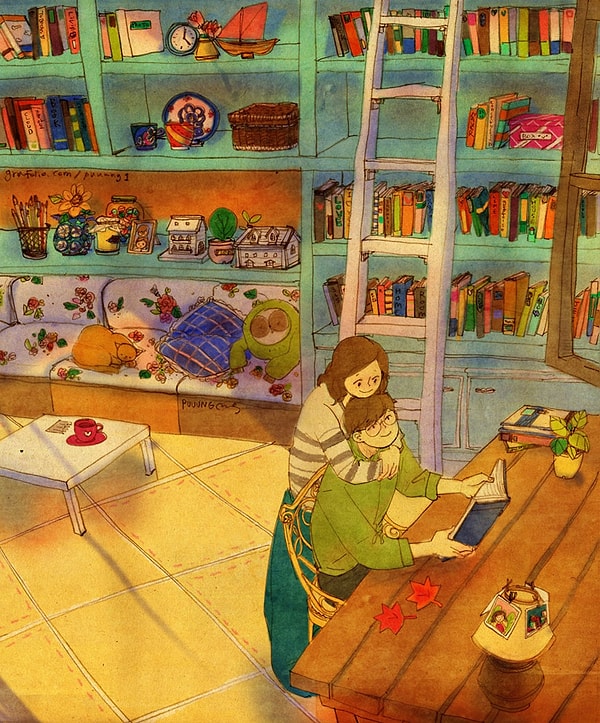 18. Обнимать его, когда он сидит за столом