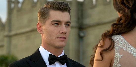 Финал шоу "Холостяк": Алексей Воробьев выбрал...