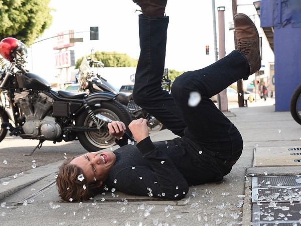 15. Руководство по выживанию от Купера Барретта, 1 сезон