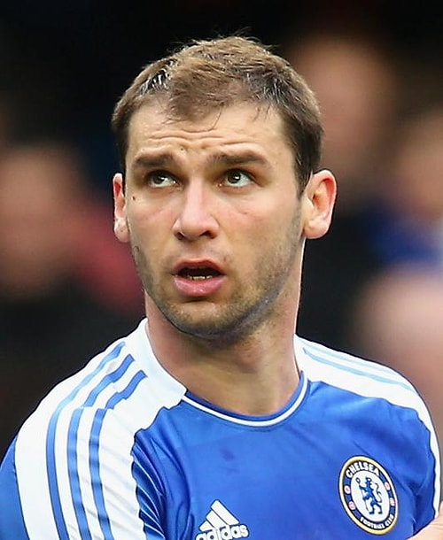 Defansın sağında Branislav Ivanovic ve Gökhan Gönül