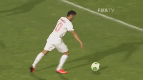Hücuma yönelik orta sahada Hakan Çalhanoğlu ve Mkhitaryan