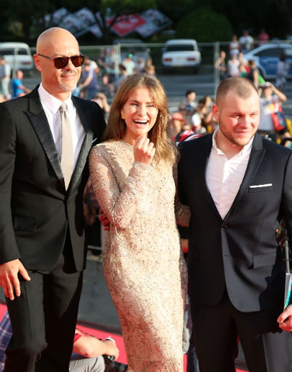 9. Федор Бондарчук с сыном и невесткой