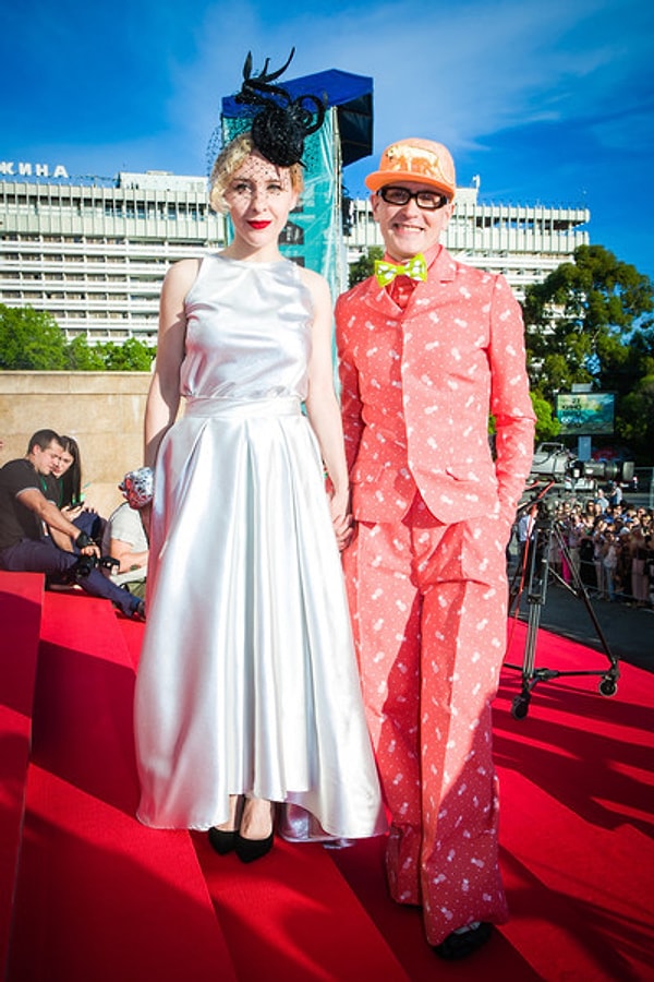 6. Андрей Бартенев и его спутница