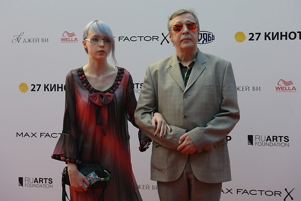 11. Михаил Ефремов с дочерью