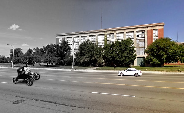 13. Первая автомобильная фабрика и первое изделие автомобильной промышленности.