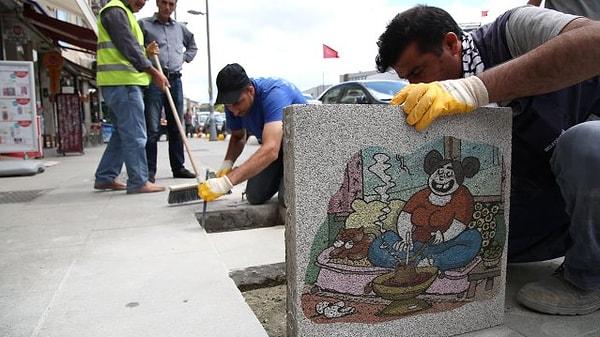 Karikatür Evi'ne giden sokağın kaldırımları ünlü karikatür kahramanlarıyla süsledi