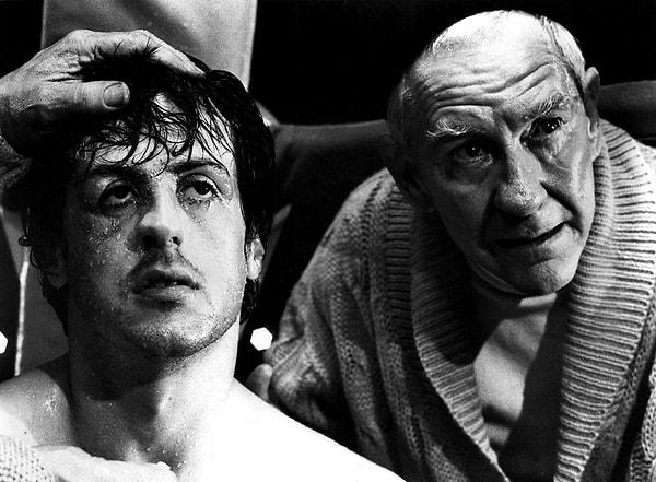 21. Burgess Meredith, ilk Rocky filminde Mickey karakterine hayat verdiği sırada 69 yaşındaydı...Bugün Sylvester Stallone 69 yaşında.