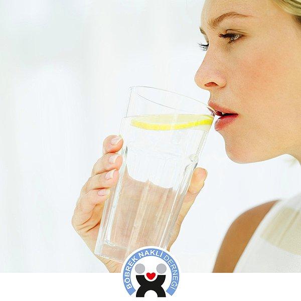6. Sahurda sadece su içerek niyetlenmenin veya gece yatmadan önce yemek yemenin zararlı olduğu unutulmamalıdır.
