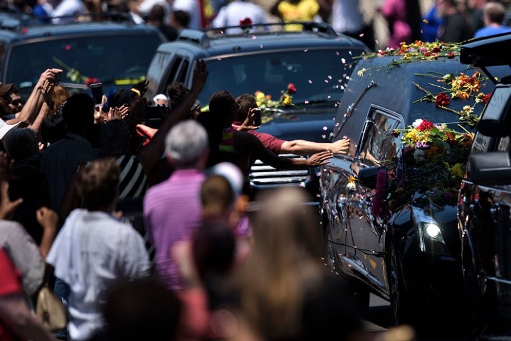 Efsane Boksör Muhammed Ali Son Yolculuğuna Uğurlandı