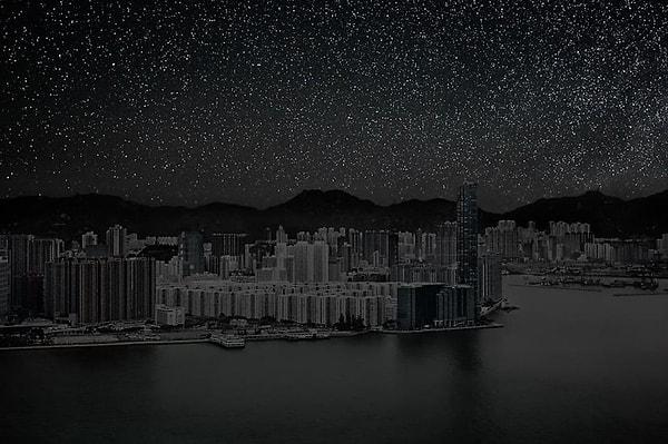 11)Hong Kong