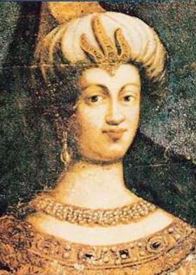 12. Kösem Sultan / Beren Saat