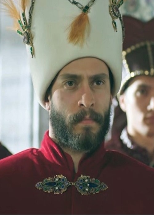 I. Ahmed / Ekin Koç