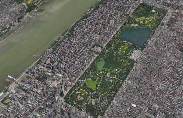 İşte Manhattan'ı kaplayan Central Park'ın uydudan görüntüsü: