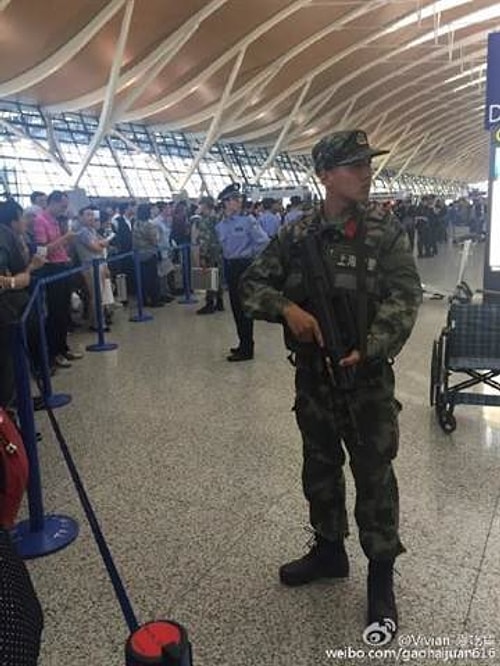 Çin'de Havalimanında Patlama: 3 Yaralı