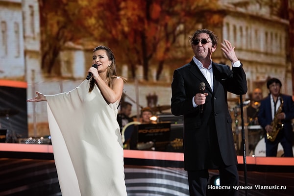 5. Лучший дуэт — Григорий Лепс & Ани Лорак — "Уходи по-английски"