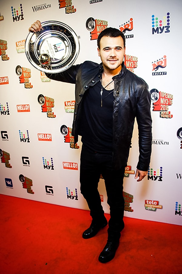 10. Лучшая песня на иностранном языке — EMIN — Boomerang