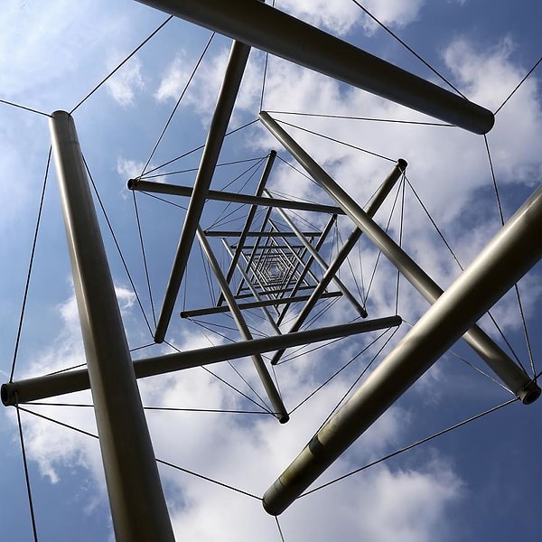 4. «Небесные линии»