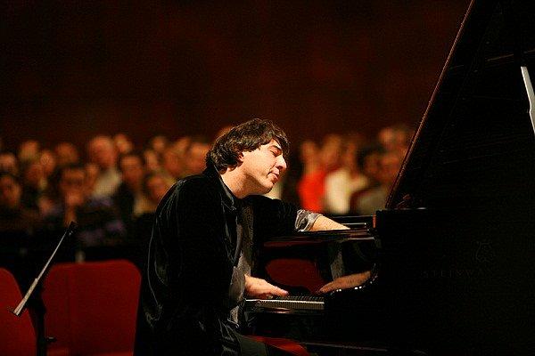 'Türk piyanist ve bestekar Fazıl Say dünyanın en iyileri arasında'