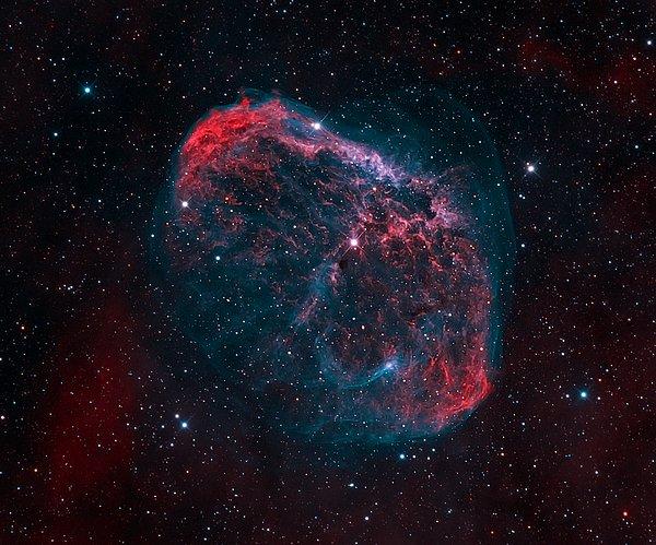 26. NGC 6888 : Hilal Bulutsusu