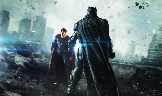 17. Batman v Superman: Adaletin Şafağı (2016) | IMDb 7.0