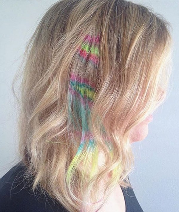 Девушки часто пользуются этим приемом для походов на вечеринки и фестивали.