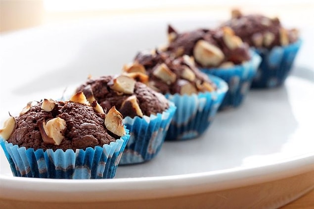 4. Nutella ile minnacık kekler yapmaya ne dersiniz hem de şipşak!