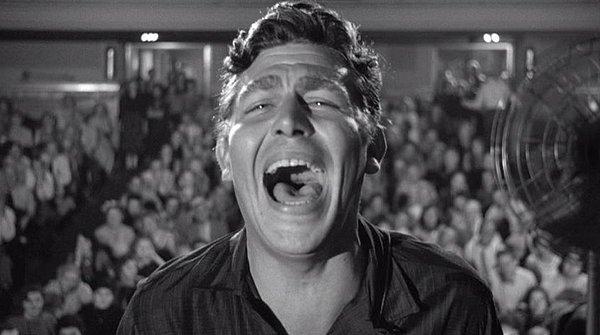 5. Kalabalıkta Bir Yüz / A Face in the Crowd (1957)