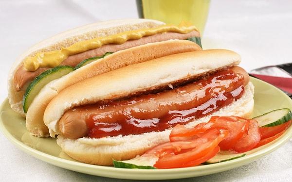 4. Sosisli sandviç: Yaşadığı hayatın hızına yetişmek için motor takılması gereken birey