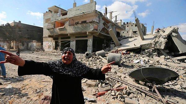 Düzenlenen karar, "Gazze'ye giden yardımların artırılması ve BM tarafından izlenmesi" çağrısında bulundu.