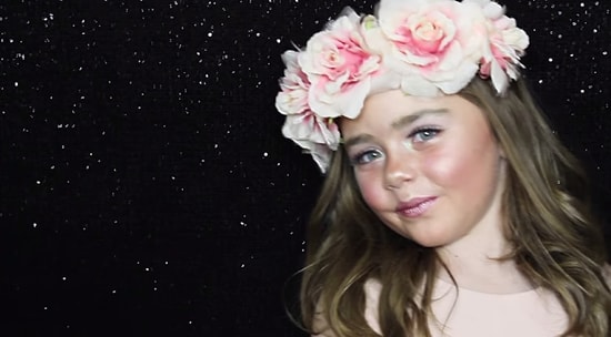 6-летняя девочка взорвала интернет своим талантом делать макияж