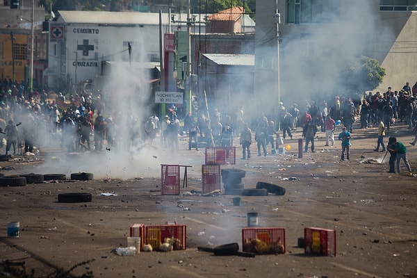 Protestolar ülke genelinde şiddetlendi