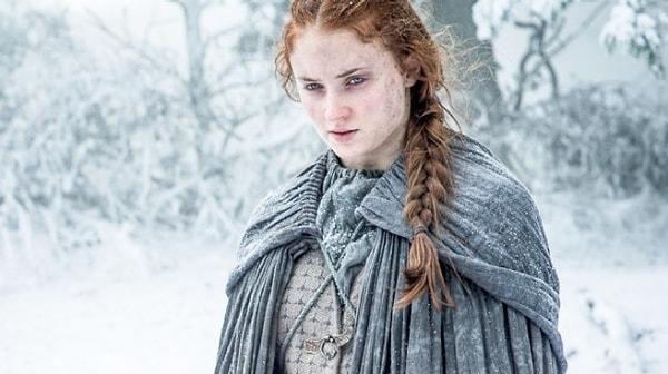 Sonrasında Sansa'nın neler çektiğini ise biz biliyoruz. İşkence etmeyenin, ruhunu yaralamayanın hatrı kaldı kızcağızın...