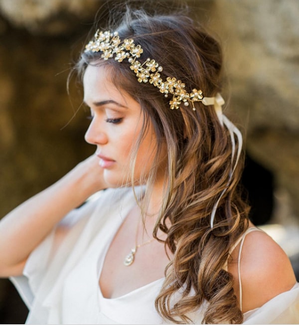 6. Роскошные позолоченные цветы...