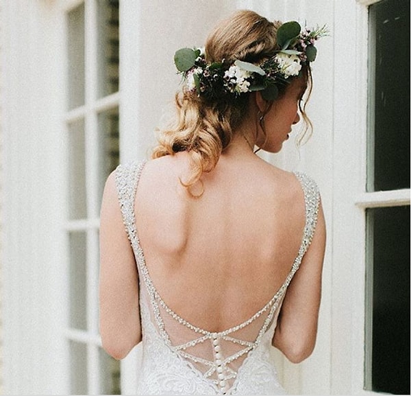 13. ... Или классических белых цветов