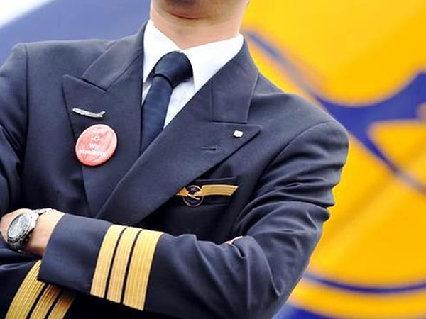 12. "У меня был парень, который после каждого секса говорил: "Спасибо, что воспользовалась моими услугами".