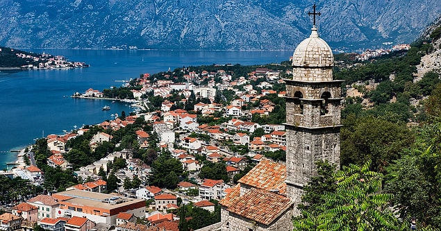 32. Popović (Karadağ)