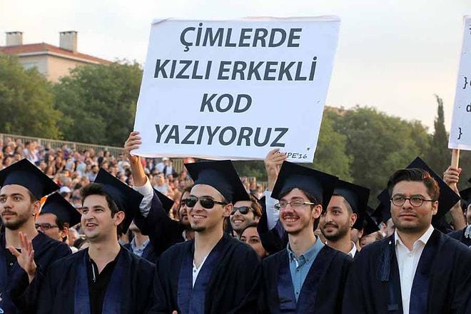 Boğaziçi Üniversitesi Mezuniyet Törenine Damga Vuran Renkli ve Gönderme Dolu 19 Pankart