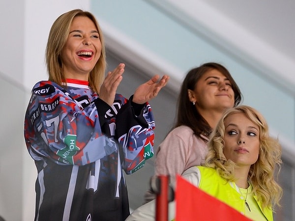 5. Церемония бракосочетания состоялась в Кутузовском ЗАГСе