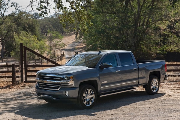 17. Полноразмерный пикап: Chevrolet Silverado SD