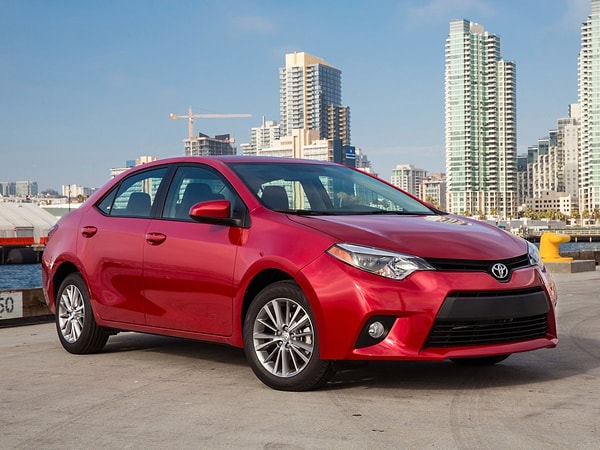 24. Компактный автомобиль: Toyota Corolla