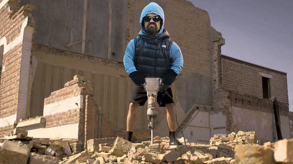 Tyrion Lannister Scooter'a Bindi, Photoshopçular Coştu!