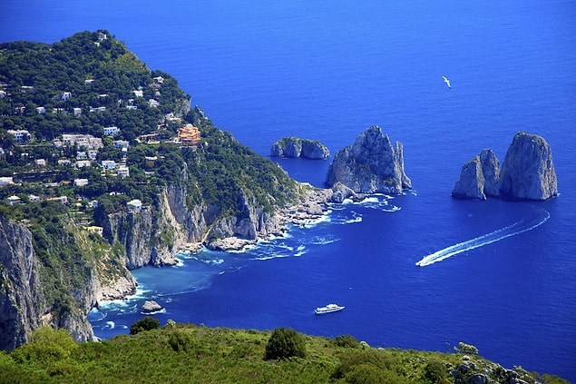 11. What an ordinary coastline, right?