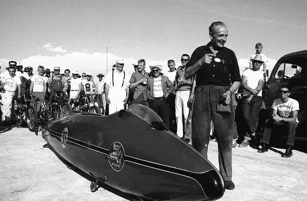 68 Yaşında Kırdığı Dünya Hız Rekoru Hala Geçilememiş Efsane Motosikletçi: Burt Munro